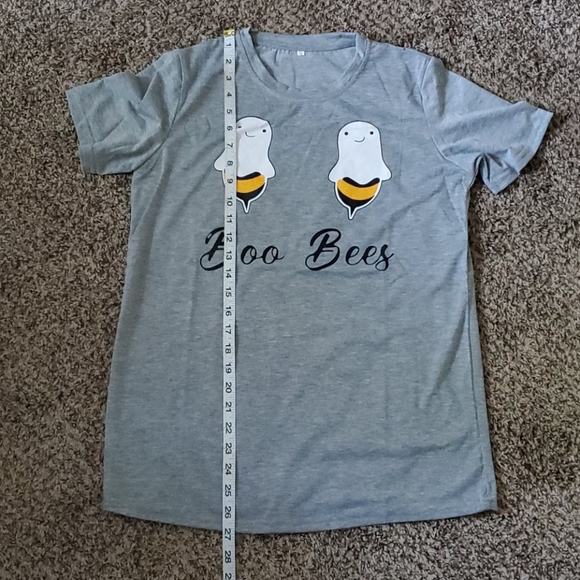 NWOT Halloween Tee shirt, size S - Picture 3 of 3